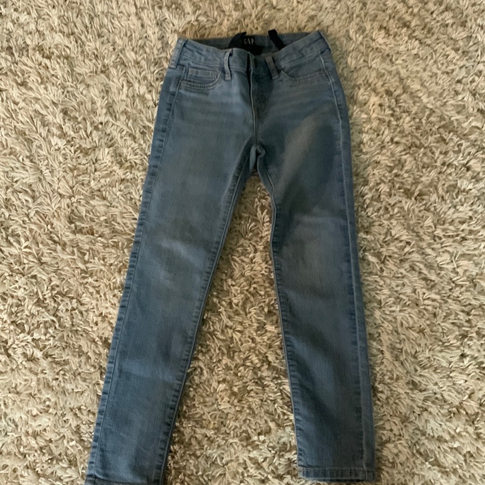 Girls size 7 Gap stretch super skinny jean